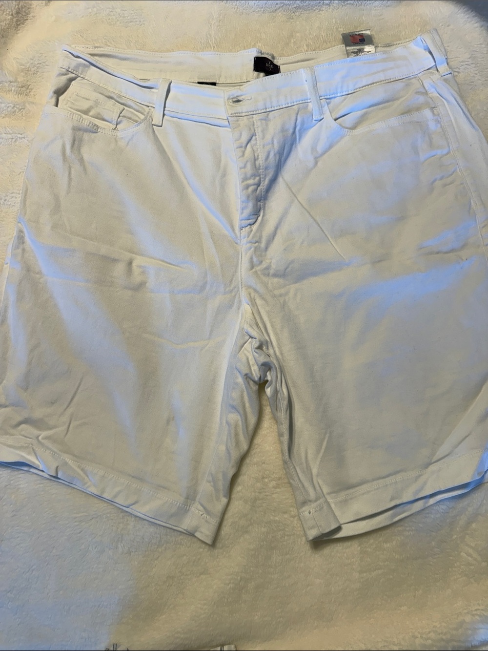 NYDJ White Women's Shorts with Zip Detail